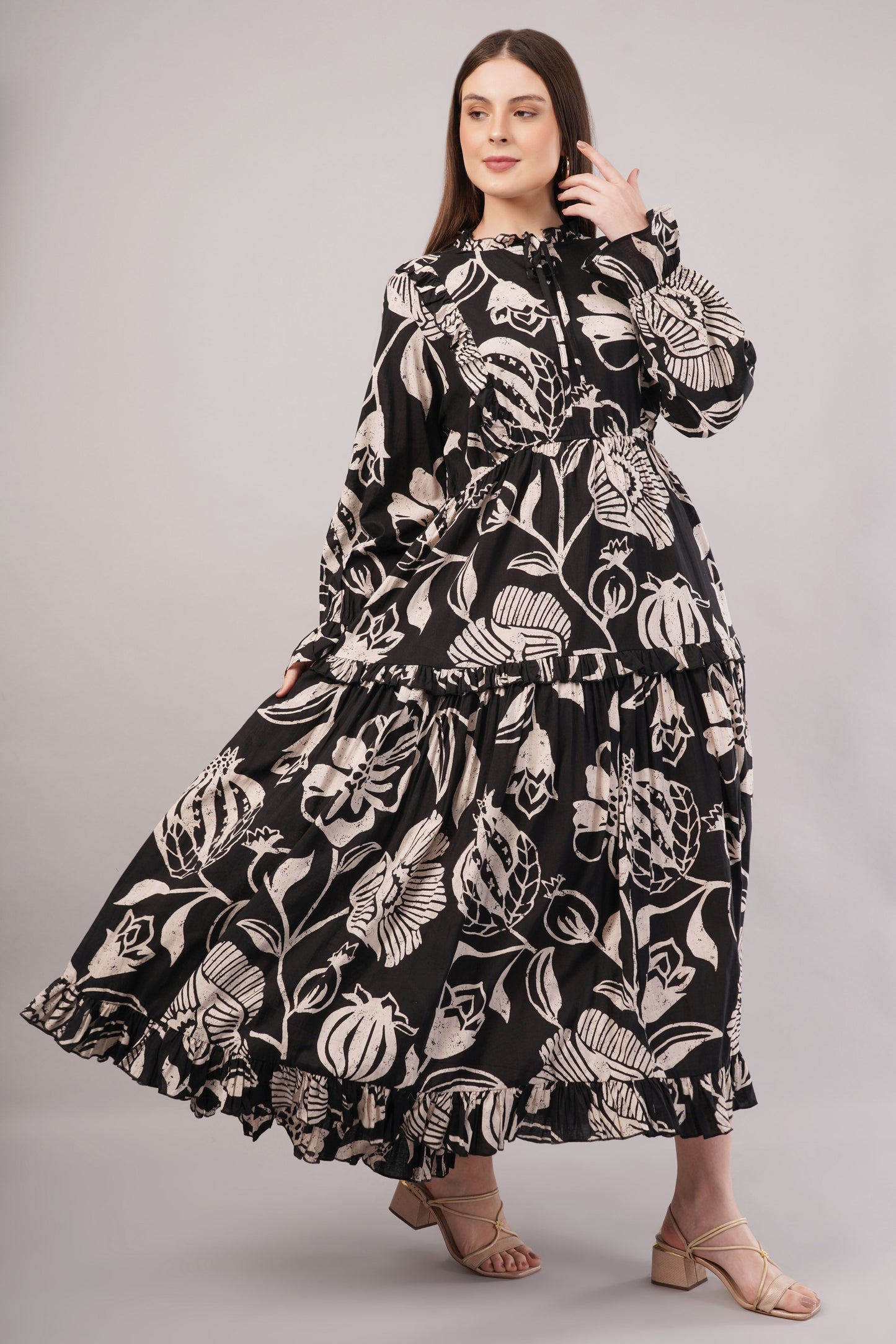 Black Floral Cotton Dress– Timeless Style with Pockets & Ruffle