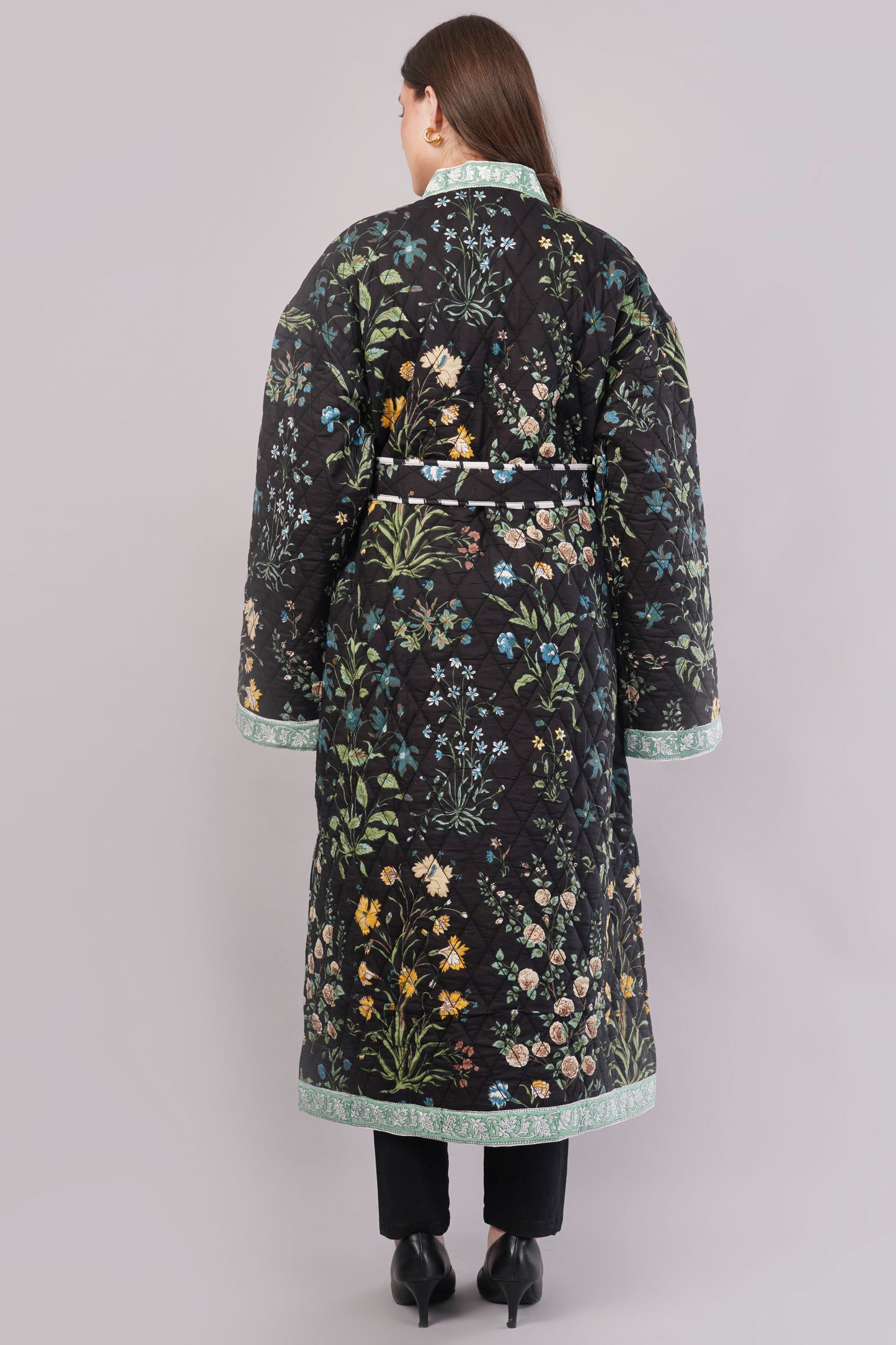 Reversible Quilted Cotton Robe – Black Floral & Diamond Pattern Belted Loungewear