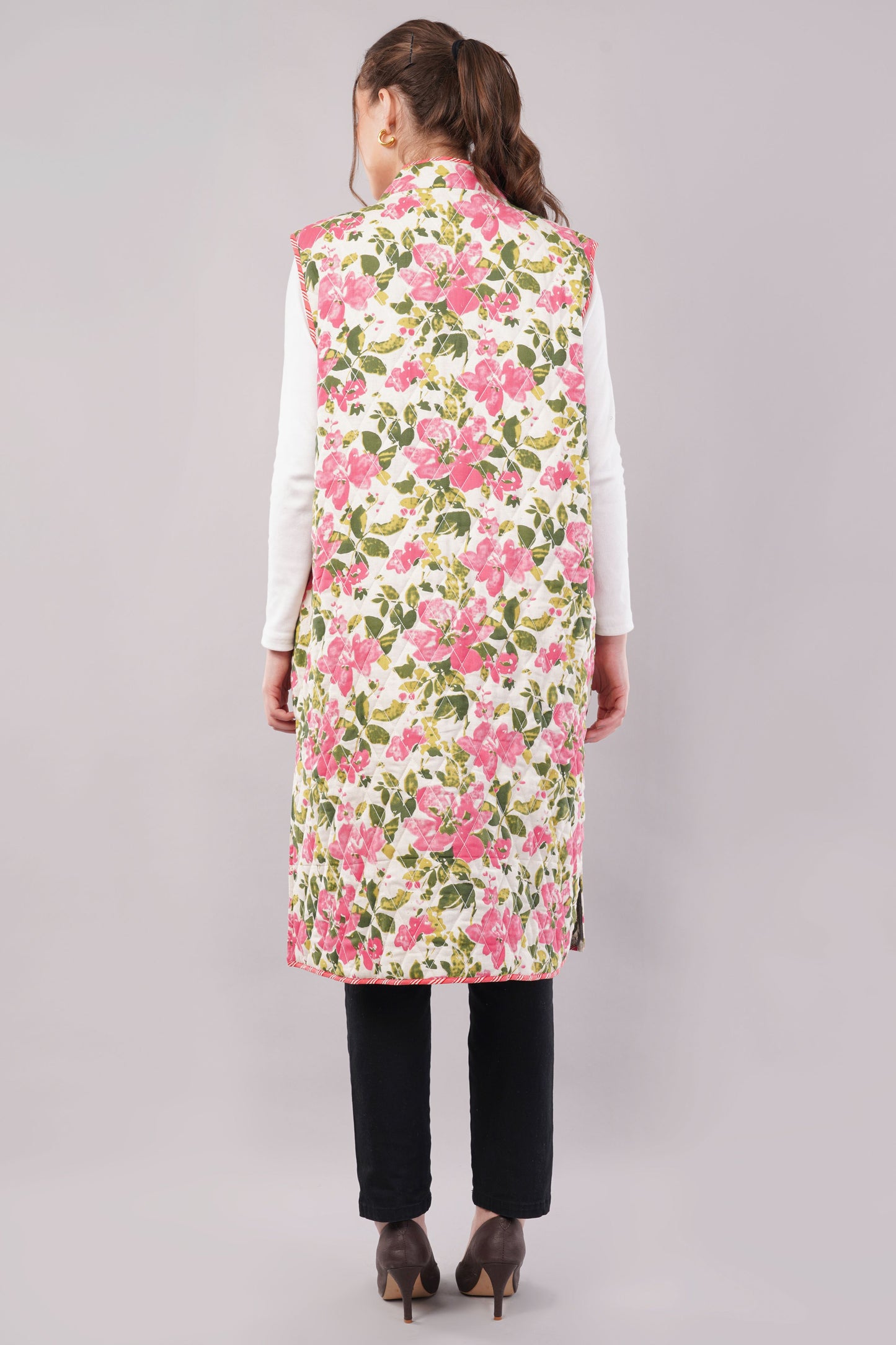 Reversible Quilted Cotton Vest – Pink Floral & Brown Botanical Sleeveless Jacket with Pockets